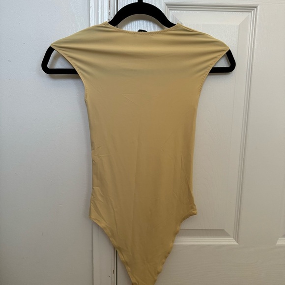 Zara Bodysuit - Picture 2 of 3